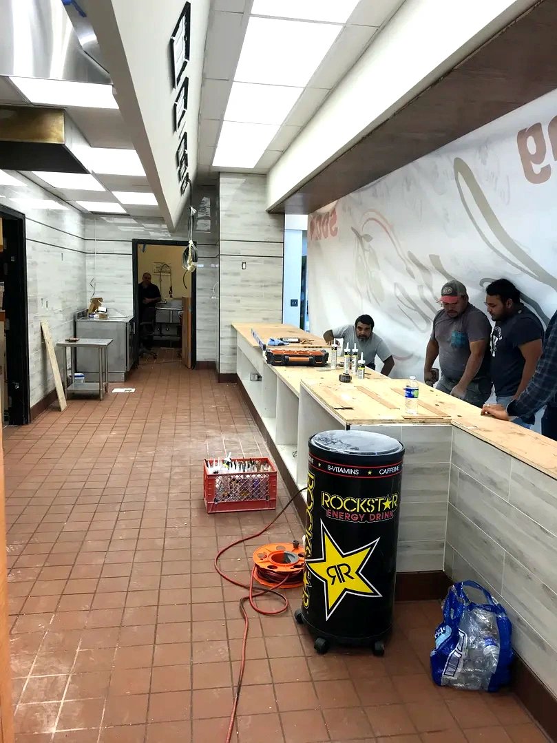 La Vie Pizza & Subs, Lakewood gallery image 2